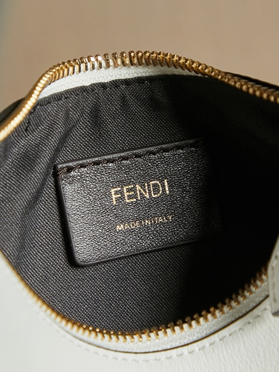 フェンディバッグ全体デザイン